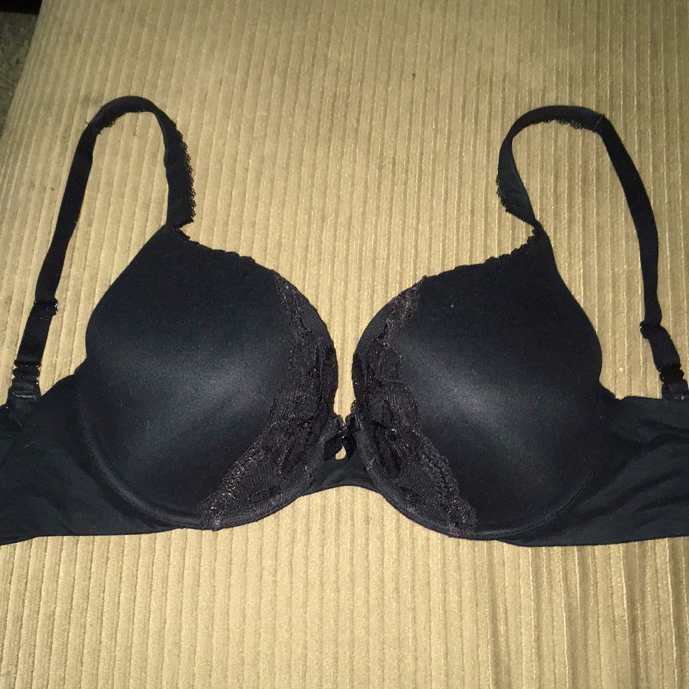 Victoria's Secret padded bra